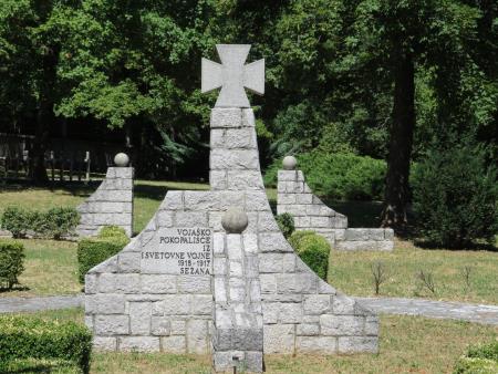 Vojaško pokopališče Sežana, arhiv TIC